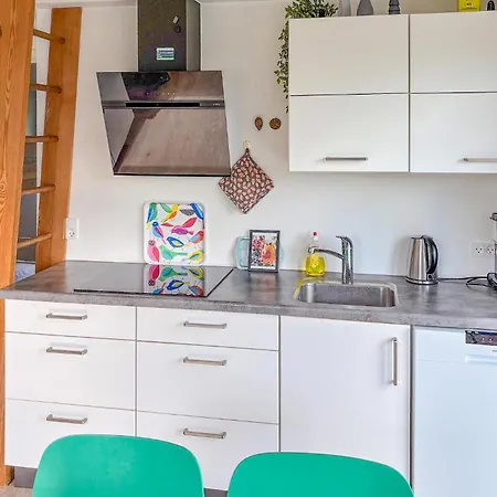 펜션 In With Sauna 하데르슬레우